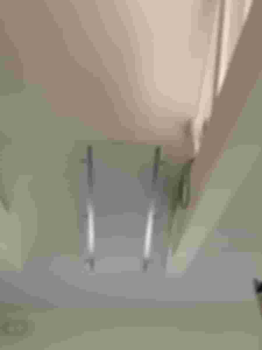 Takintegrerad modell som smälter in, milstolpe i renoveringen.